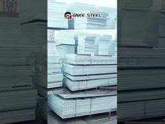 जानें कि भारी-भरकम पैदल मार्गों और प्लेटफार्मों के लिए स्टेनलेस स्टील बार ग्रेटिंग क्यों चुनें