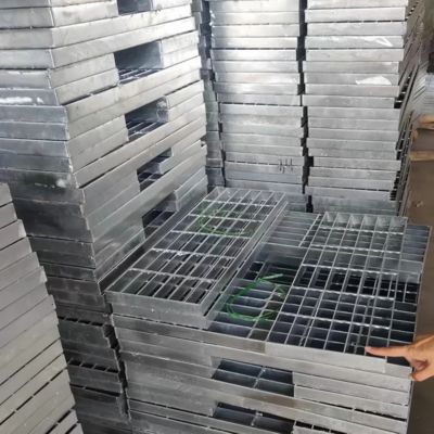 A325 High Quality Carbon Steel Weld Bar Metal Grate HDG Anti-Slip International Standard Steel Grating for Steel Platform/Walkway Mesh Panel/Flooring
