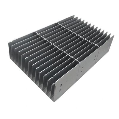 25 x 3 से 100 x 8 बेयरिंग बार और सीढ़ी के लिए ANSI/NAAMM मानक के साथ हॉट डिप गैल्वेनाइज्ड स्टील सीढ़ी के ट्रेड