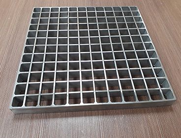 गर्म बिक्री स्टेनलेस स्टील ग्रिड ग्रिड ग्रिड Serrated फ्लैट बार नाली कवर